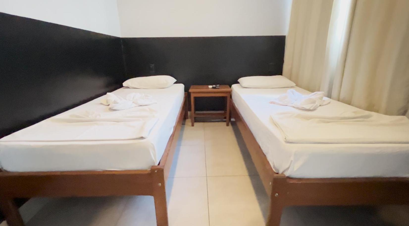 Hotel Beira Rio Teófilo Otoni Buitenkant foto