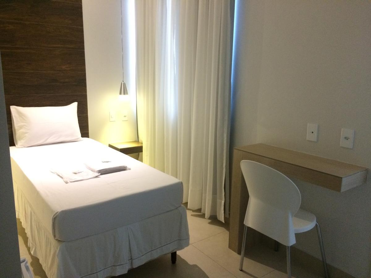 Hotel Beira Rio Teófilo Otoni Buitenkant foto