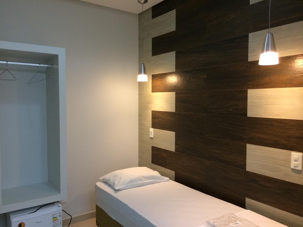 Hotel Beira Rio Teófilo Otoni Buitenkant foto