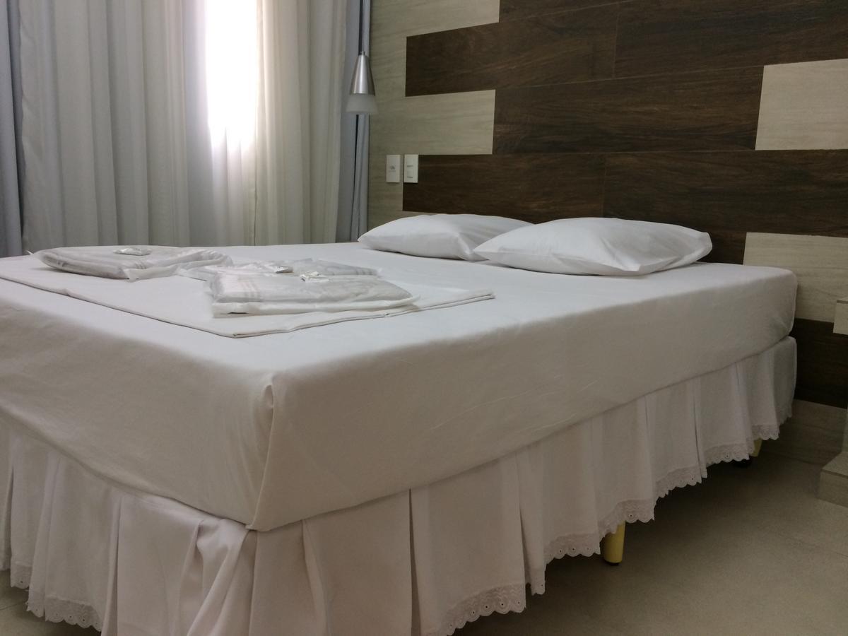 Hotel Beira Rio Teófilo Otoni Buitenkant foto