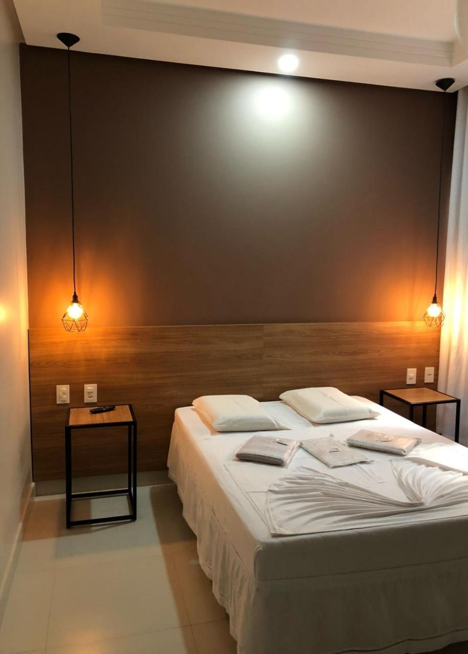 Hotel Beira Rio Teófilo Otoni Buitenkant foto