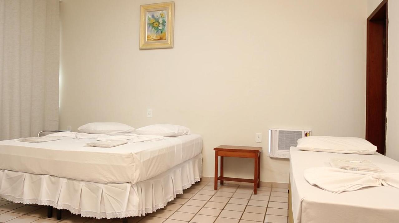 Hotel Beira Rio Teófilo Otoni Buitenkant foto
